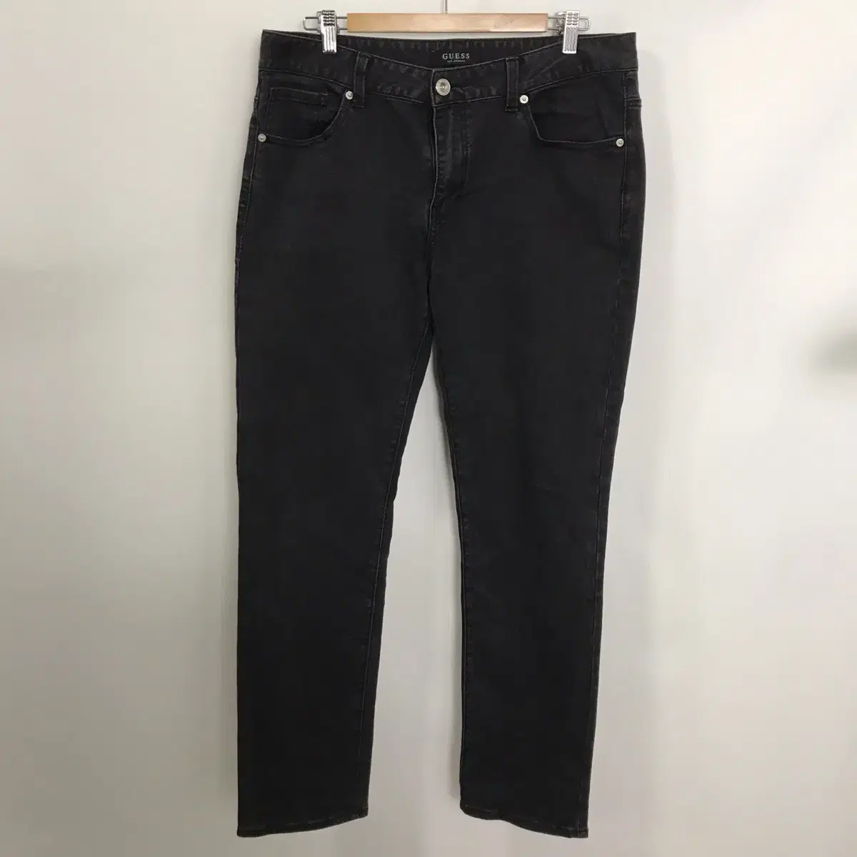 Geth Premium Silver Jean Ebony Denim [Men's 34]