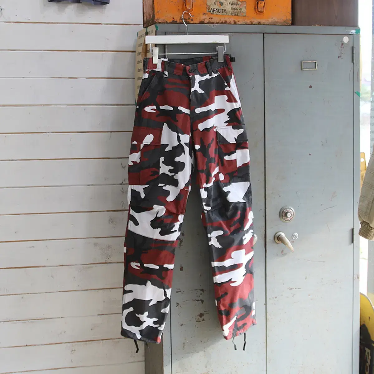 (shown) ROTHCO B.D.U. Camo Cargo Pants (26")