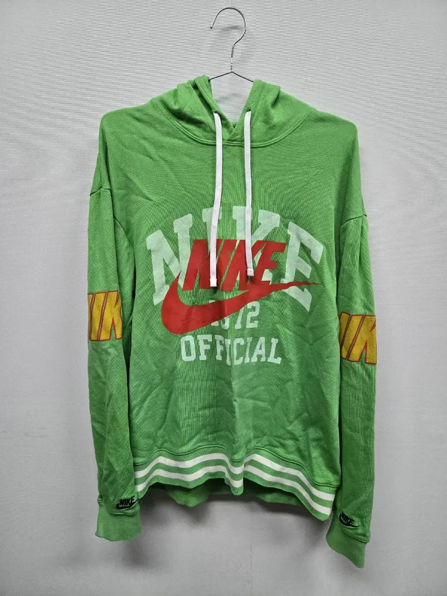 Nike French Terry Pullover Hoodie