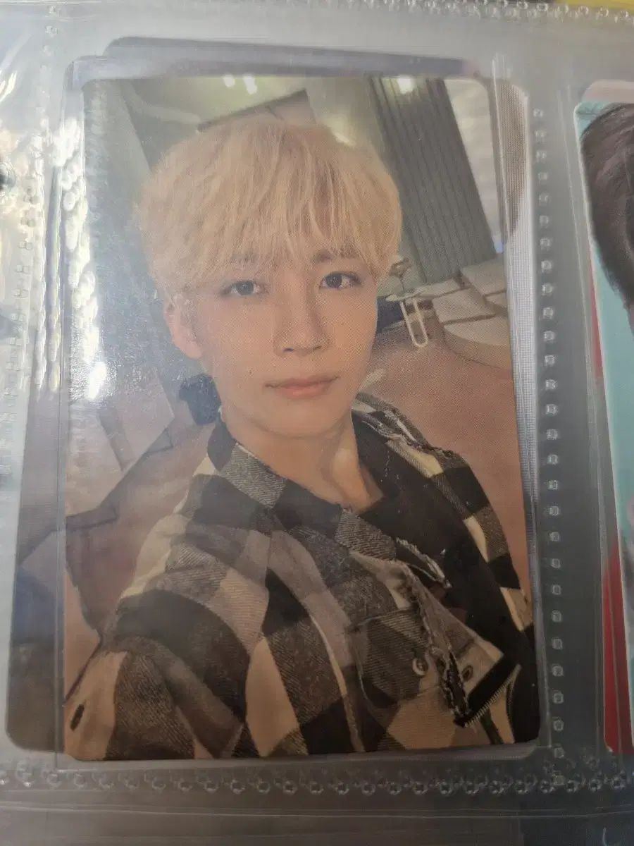 Jeonghan Ataka Caratbahn photocard WTS