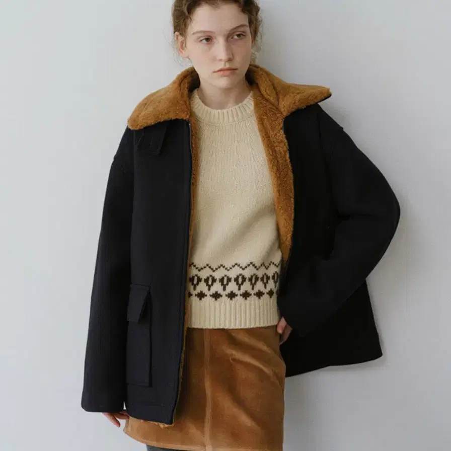 유라고 Shearling collar wool half coat 네이비