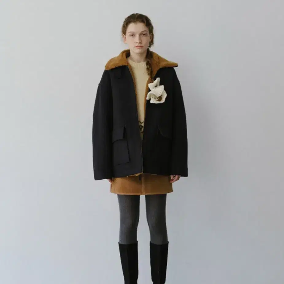 유라고 Shearling collar wool half coat 네이비