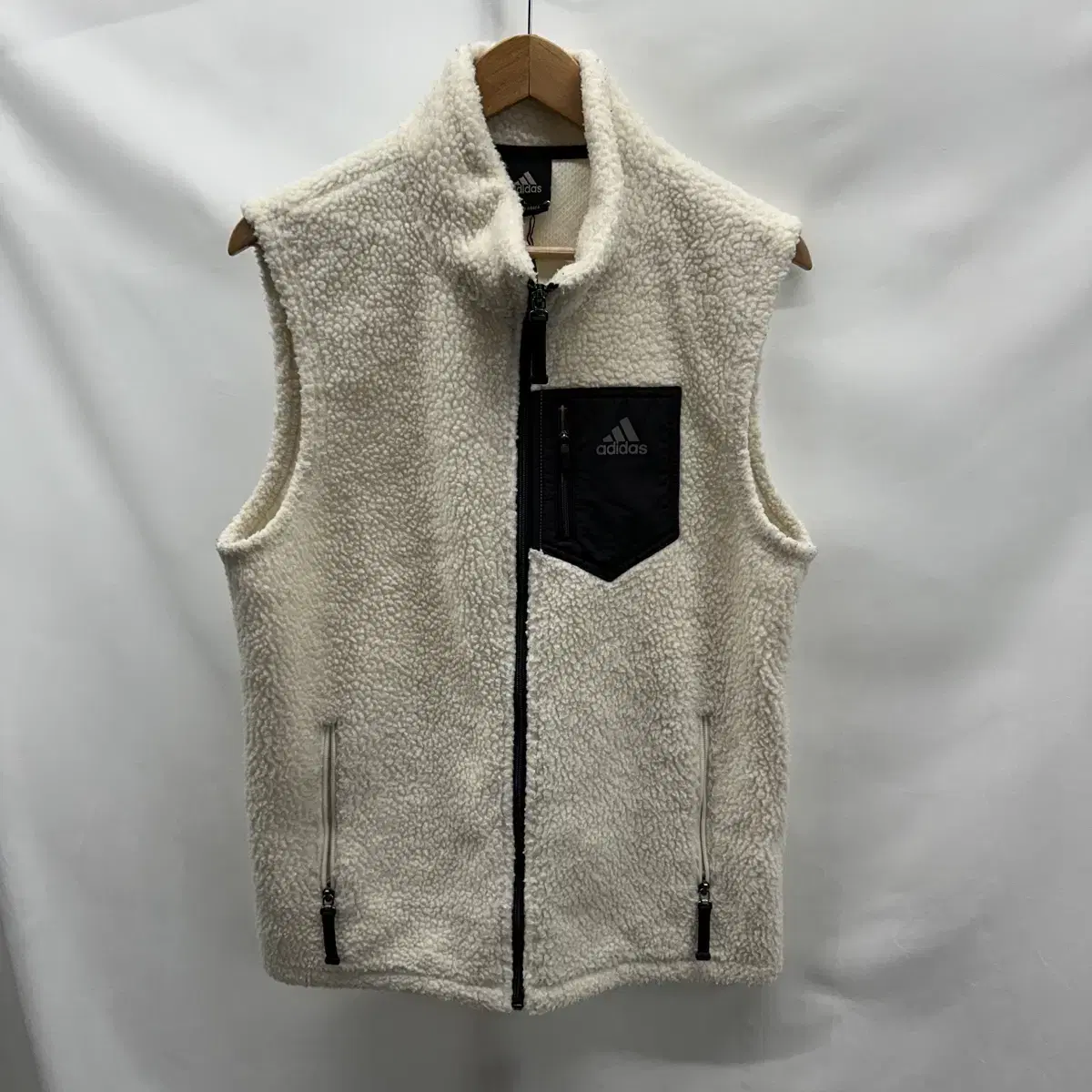 [Genuine/L] Adidas White Poggle Furisode Vest/Vest