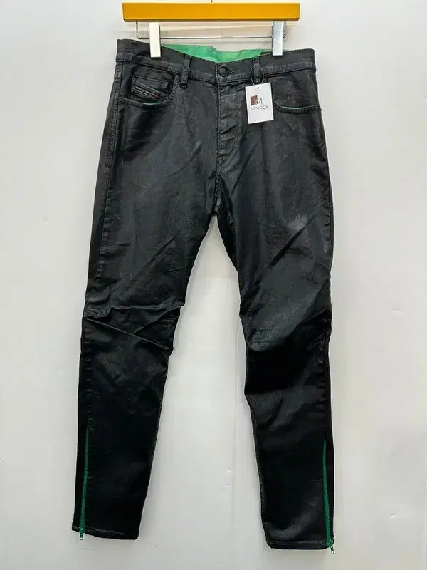 Size 31 Diesel Men's Leather Black Pants Slim Fit Zipper Point Pants