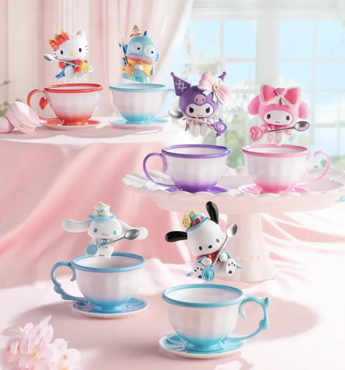 ToolsBuncheol Sanrio Teacup Elf Figures Kuromi Pochako Mamel Cinnamon Kitty Han Bridge