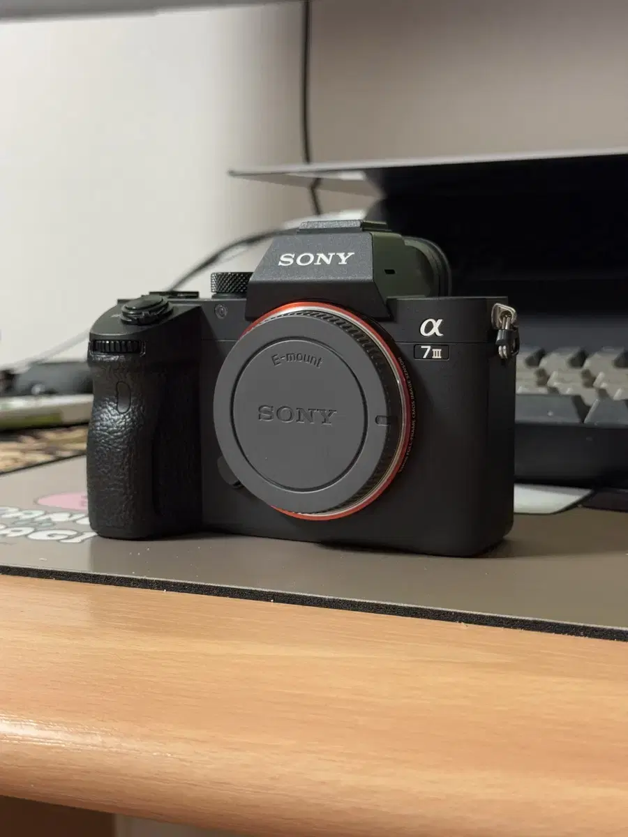 SONY A7M3바디 판매합니다!