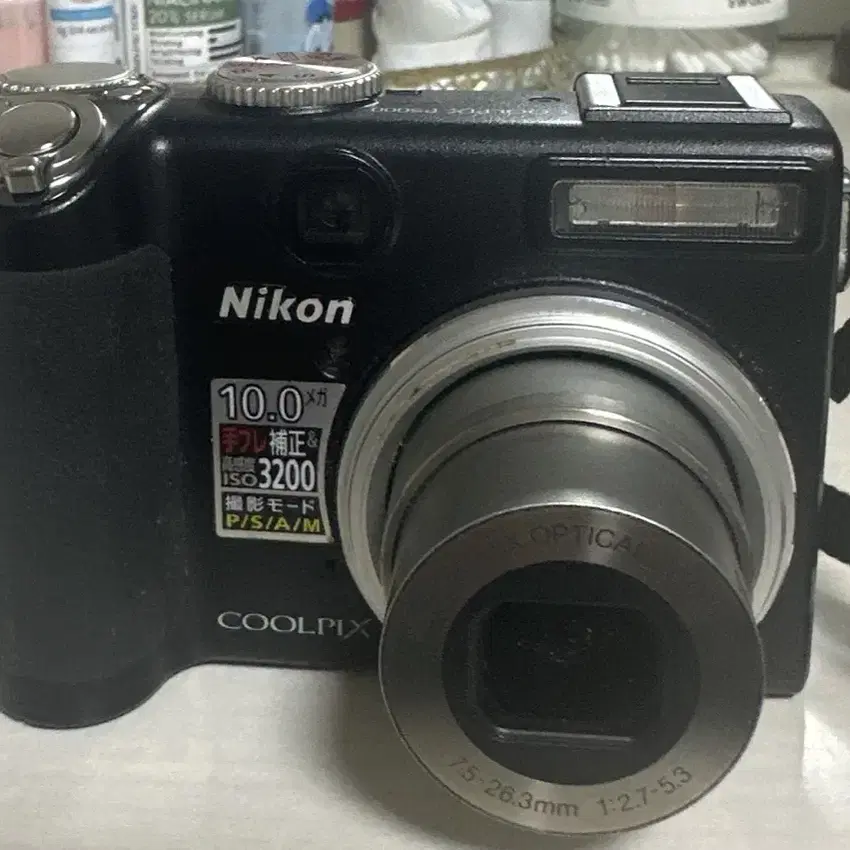 니콘 Coolpix P5000 디지털 카메라