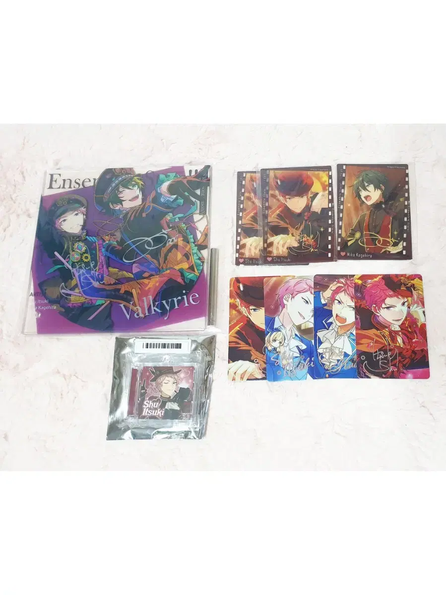 Angstamikashu Photo Kard Memories Hako acrylic Pasha CD-style keyring