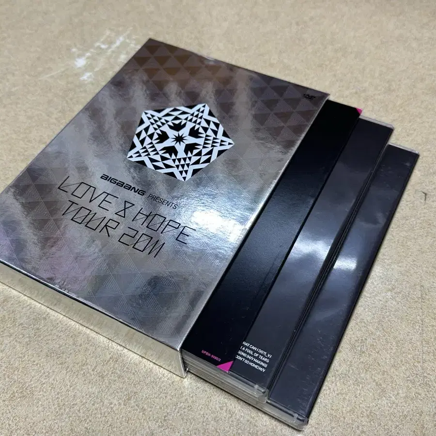 빅뱅 2011 일본 해외 투어 콘서트 dvd 러브 앤 호프 디비디