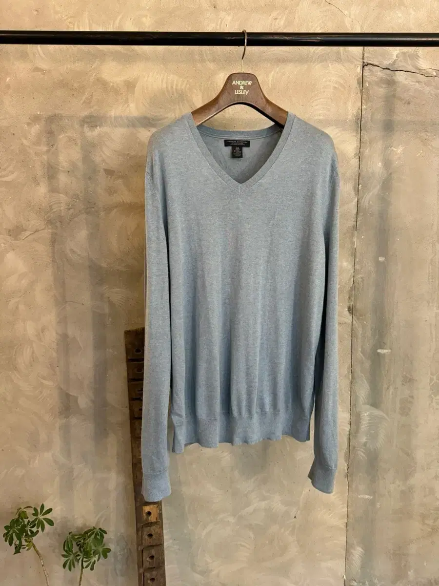 Banana Republic Knit Men100-103