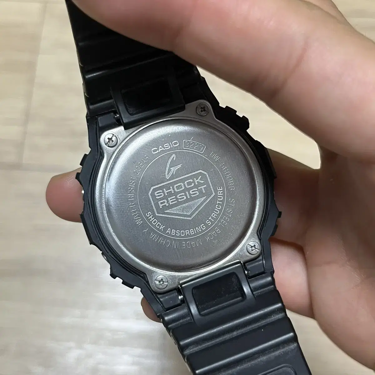 지샥 dw5600bb 판매.