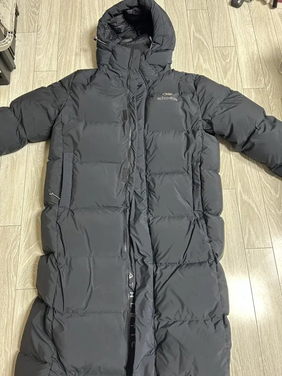 I'm selling my Eider Long Padding size M