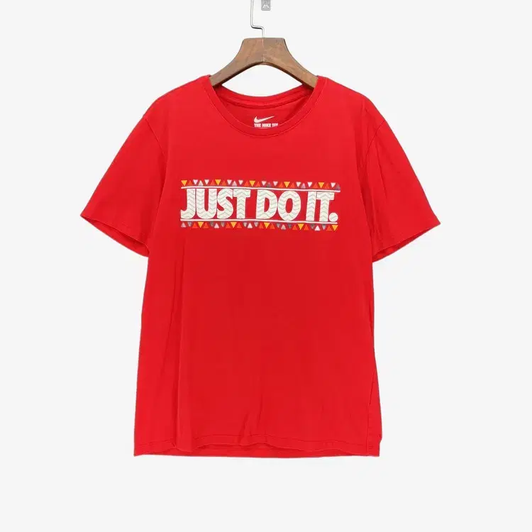 (M) Nike Men's Red Short Sleeve T-shirt