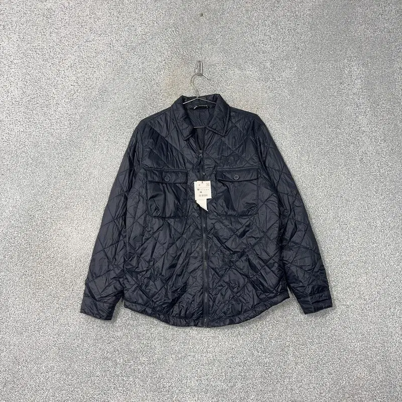 [New Arrivals] Zara Men's Navy Quilted Jacket M