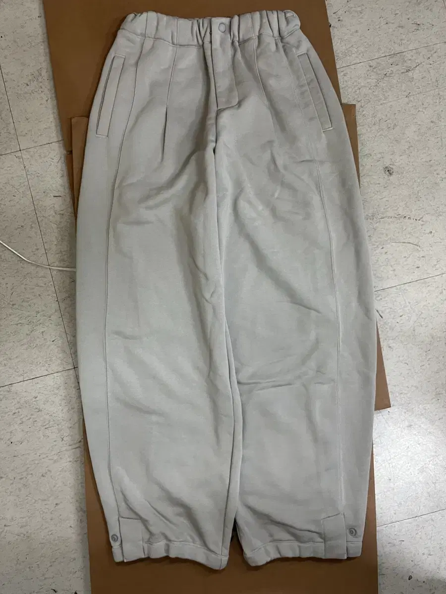 Polythene Lew Sweatpants 2.0 Gray