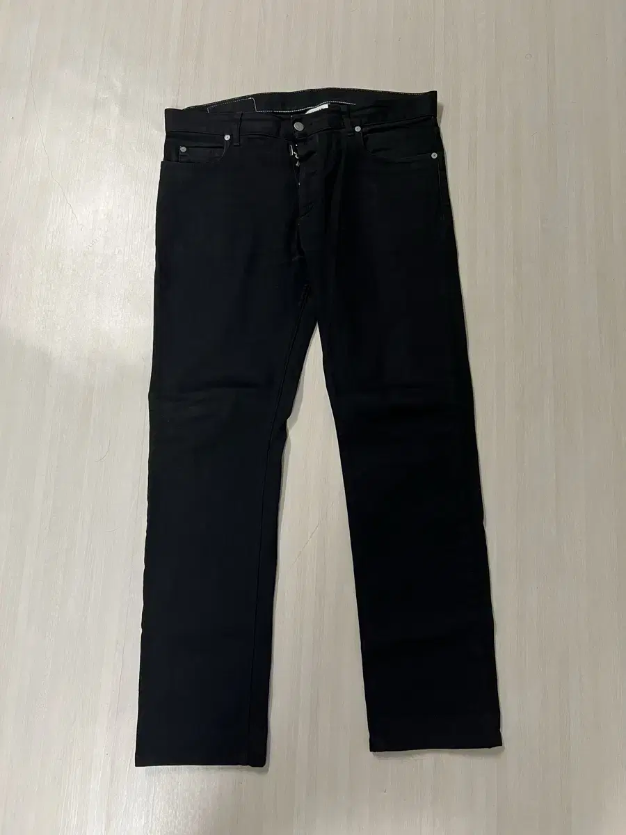 [34]Maison Margiela Slim Fit Black Jeans