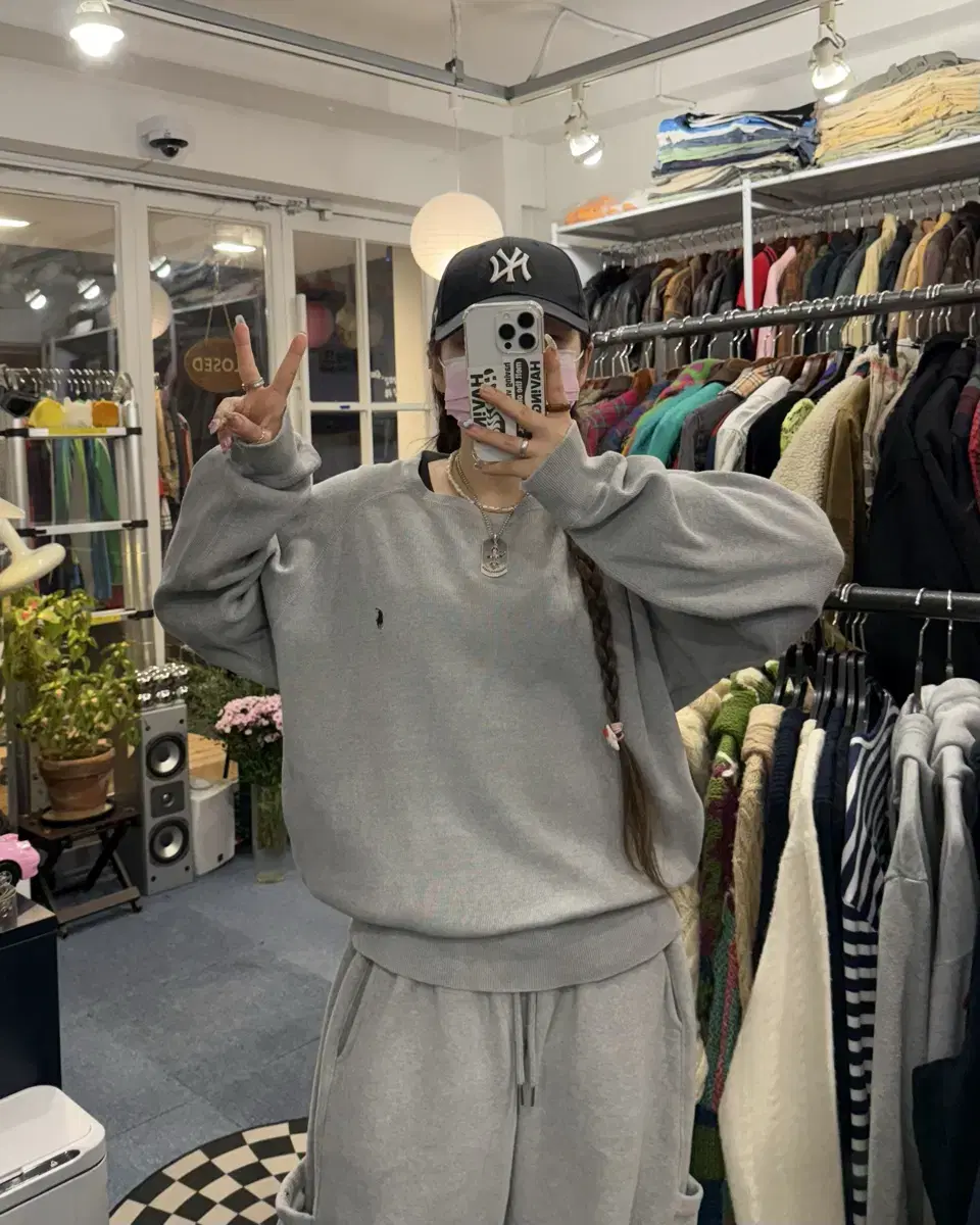 (Genuine) polo gray knit top