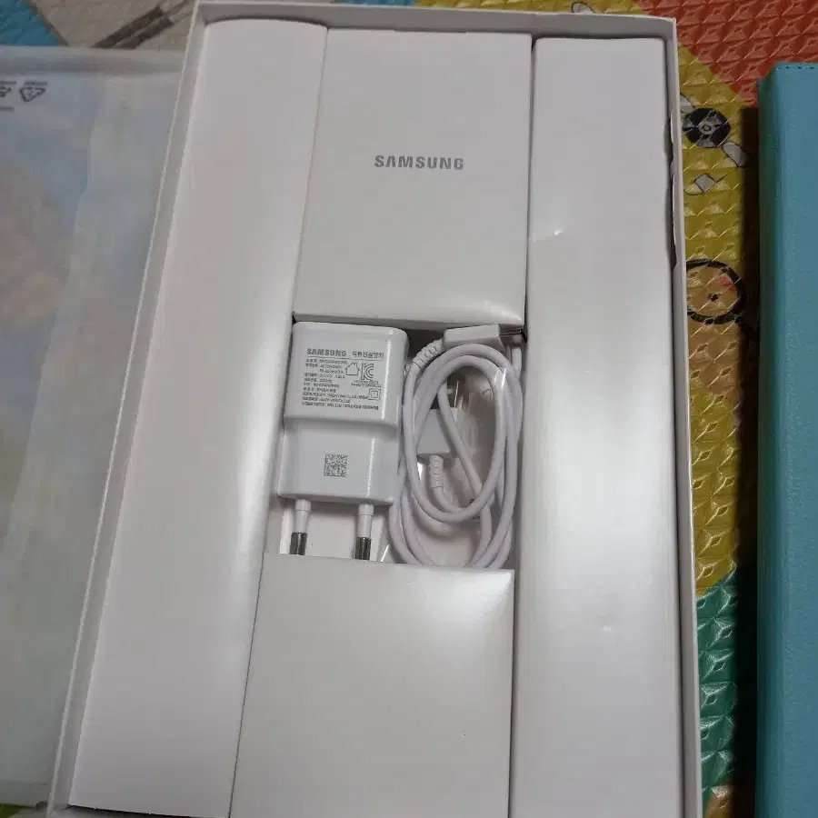 갤럭시탭 S6 LITE 128기가