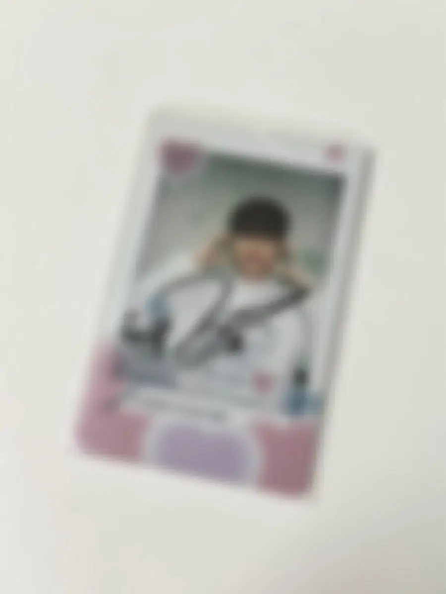 Lucy shin gwangil sign polaroid sign polaroid WTS