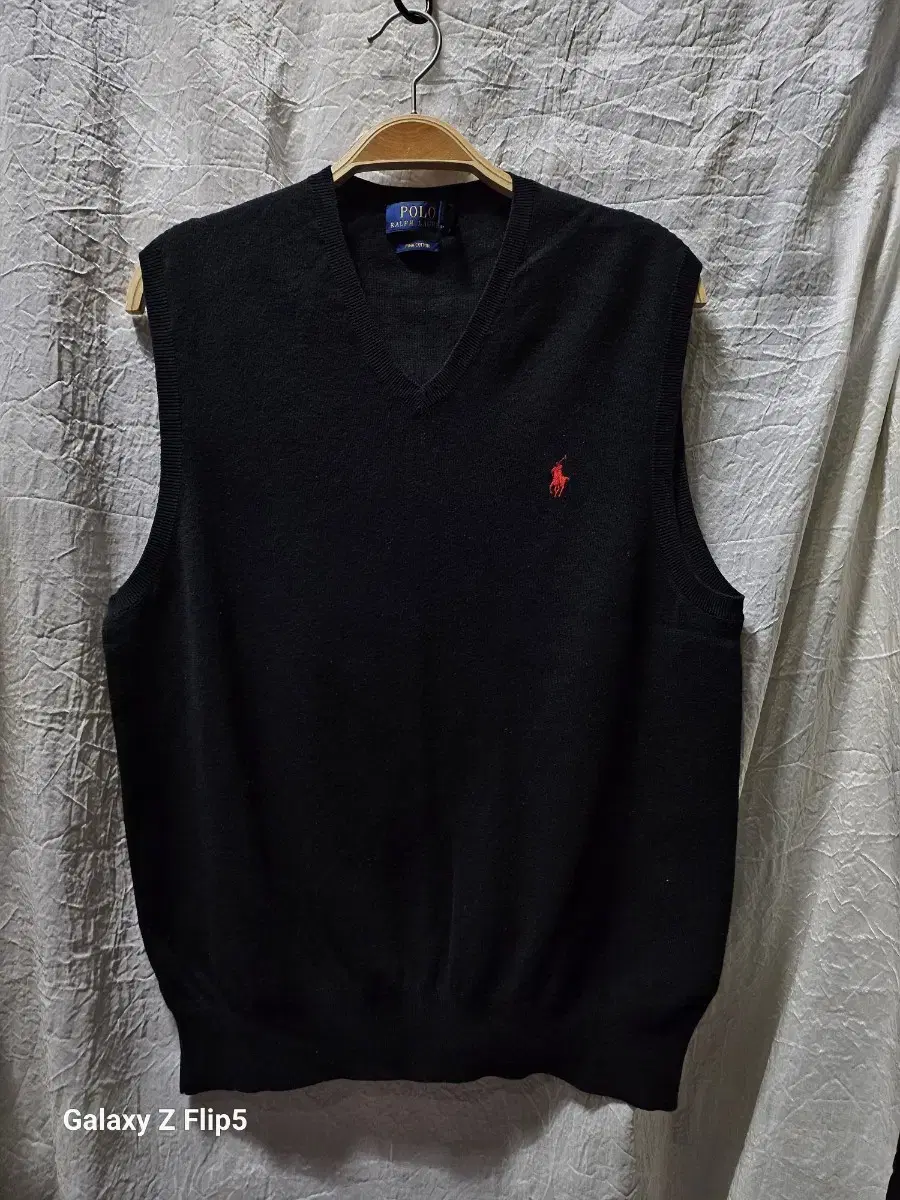 Polo Vest