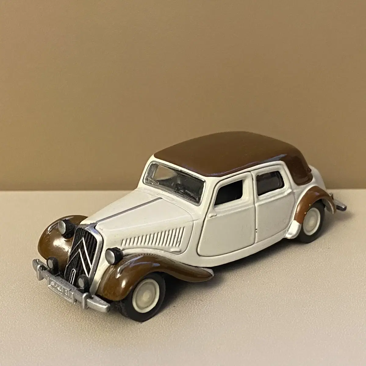 1/64 Chicu Citroen Traxxon Avant