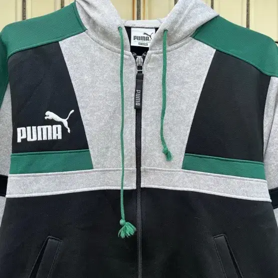 푸마 빅로고 올드스쿨 후드집업 Puma