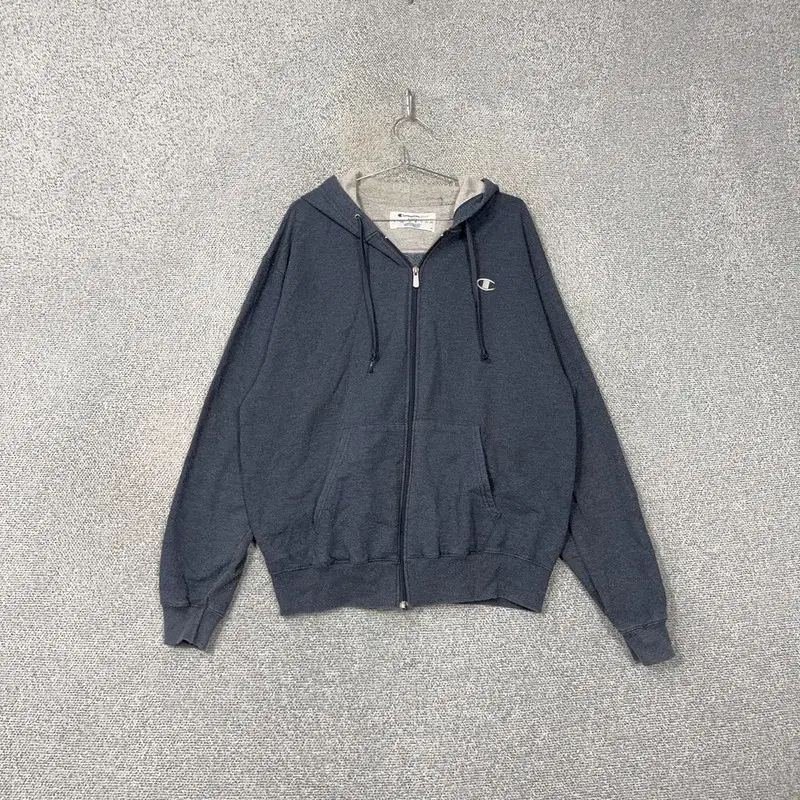 Champion logo navy hoodie zip-up L