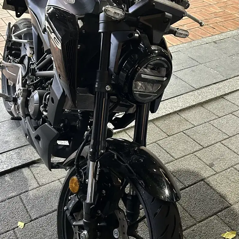 혼다 cb125r 24년식