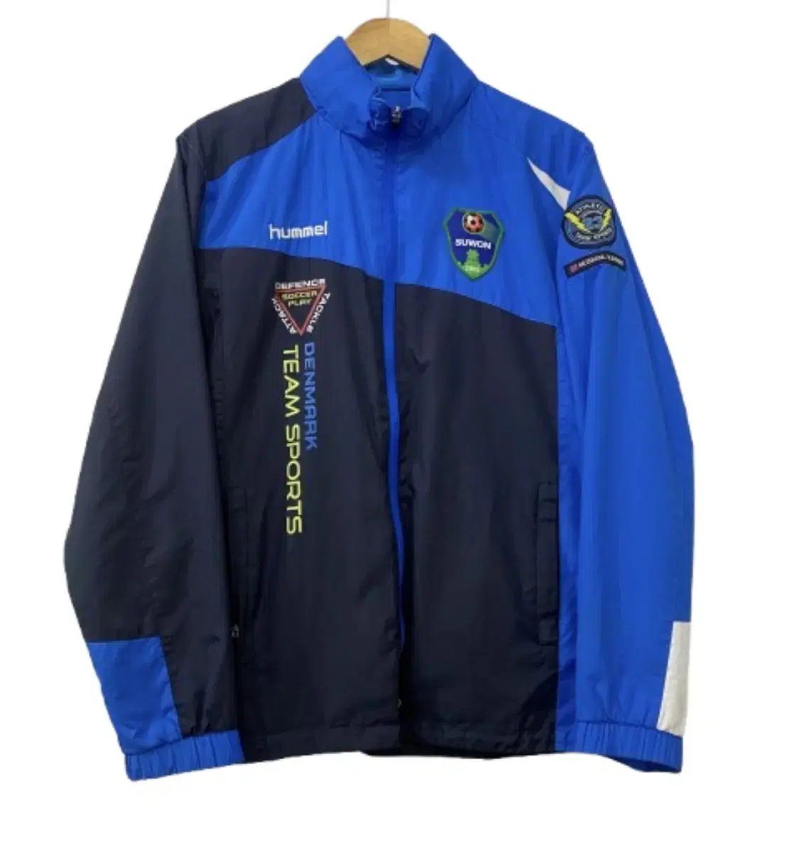 4432. Suwon FC Windbreaker