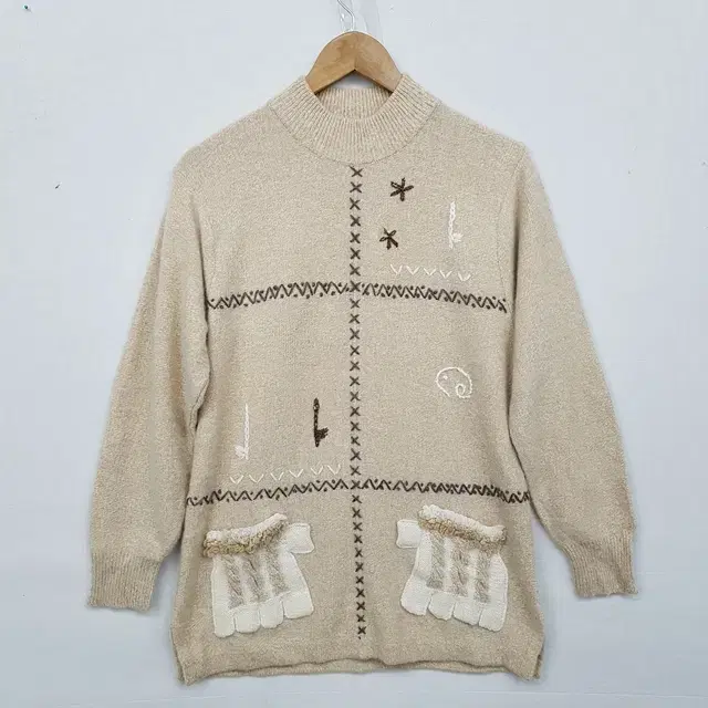 Jaldan Wool Angora Sweater