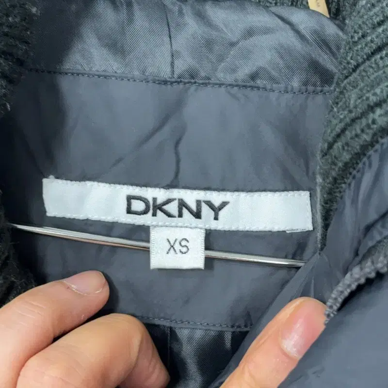 DKNY 여성 벨티드 블랙 롱 패딩 XS