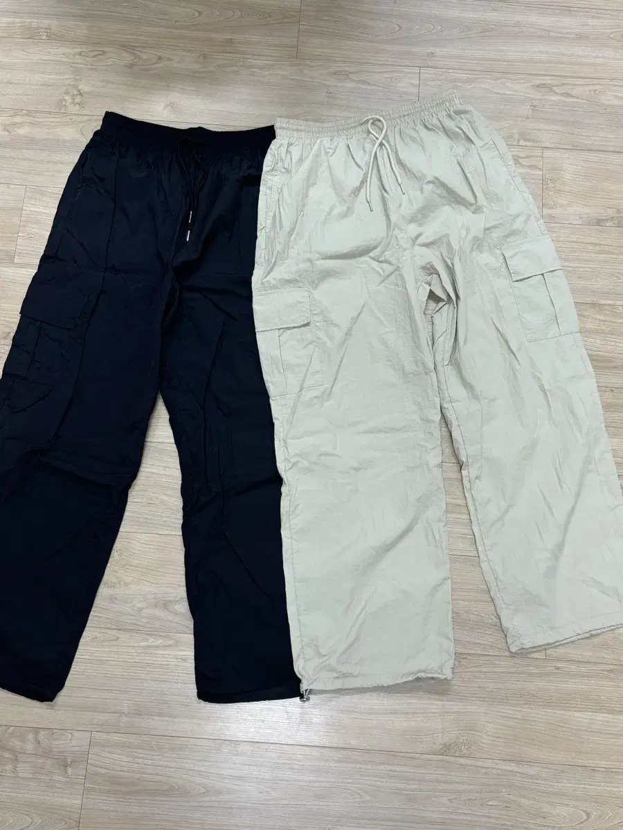 [Free] New Arrival Desert Nylon e.ji Cargo Pants Black/Light Beige