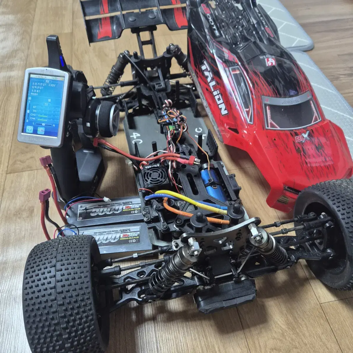 1:8 RC