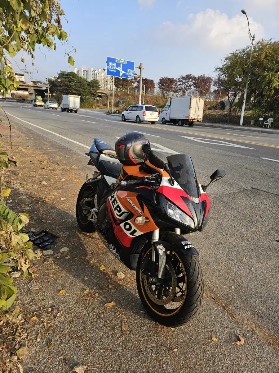 cbr1000rr 판매합니다