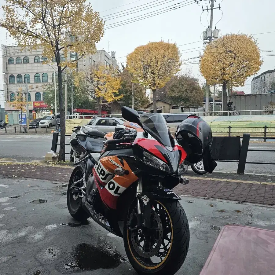 cbr1000rr 판매합니다