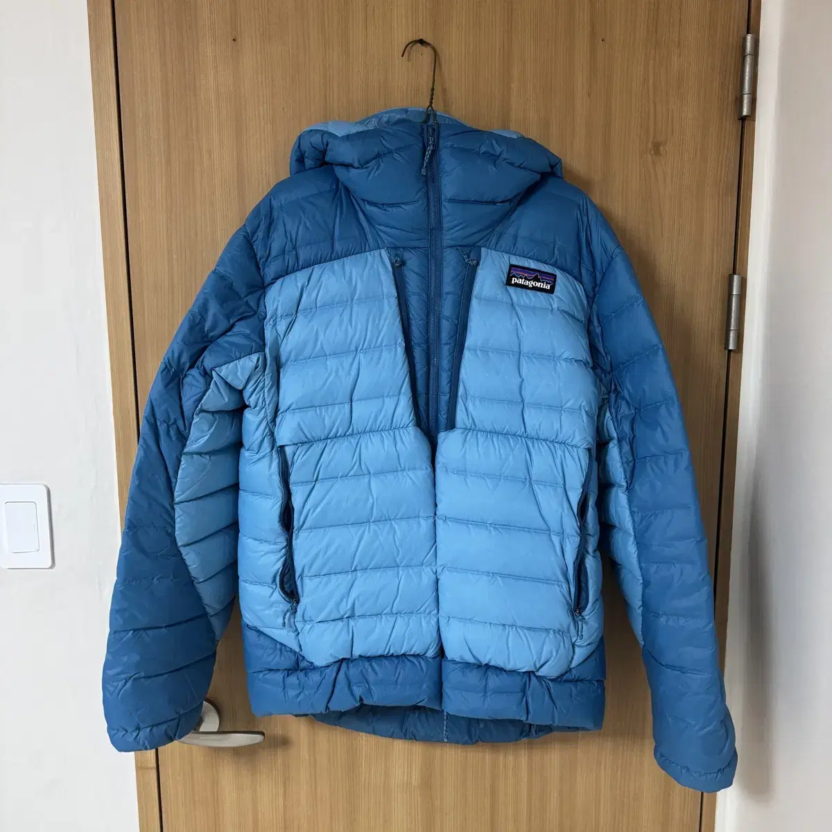 [M] Patagonia Aloft New