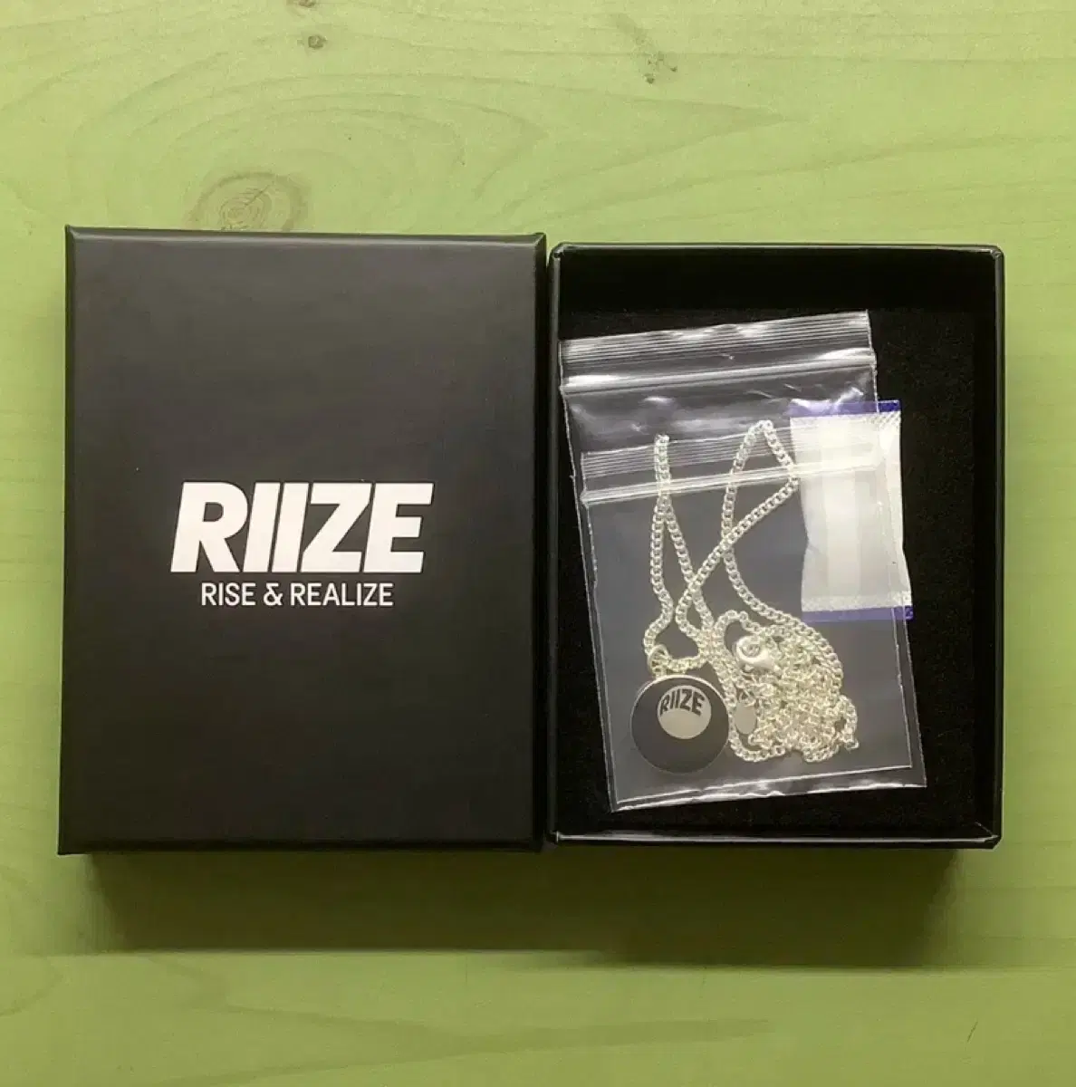 Rize pop up Necklace sealed New Arrivals wonbin chanyoung sungchan eunseok shotaro buncheol Birthday