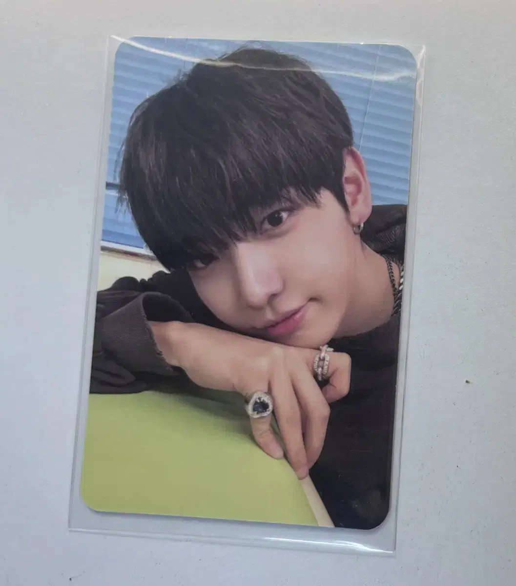 boynextdoor myung jaehyun HOW? CU 씨유 photocard wts taesan leehan woonhak riwoo 성gho