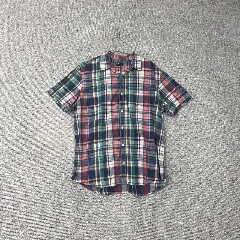 Gap Casual Check Short Sleeve Shirt XL