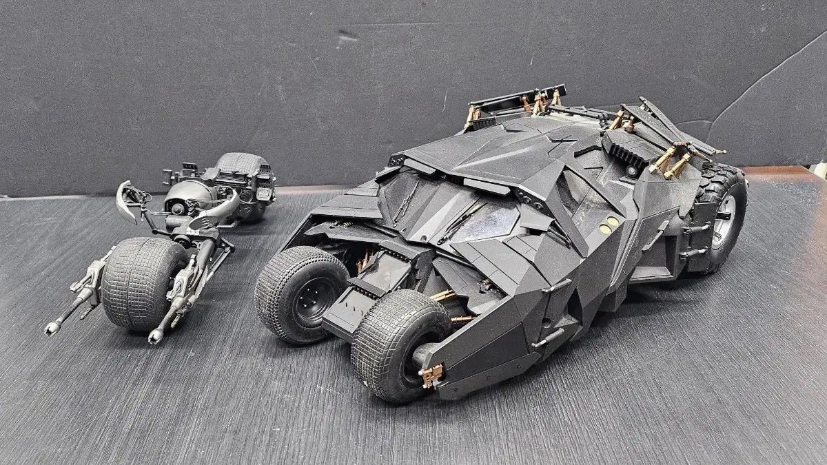 1/12 BattumblerRC Mafex Batpod sell Not a Hot Toys