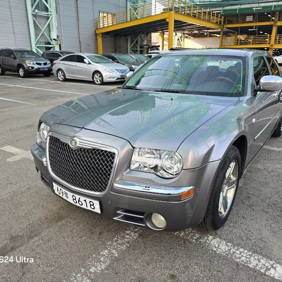 2010년식 클라이슬러 300C 무사고