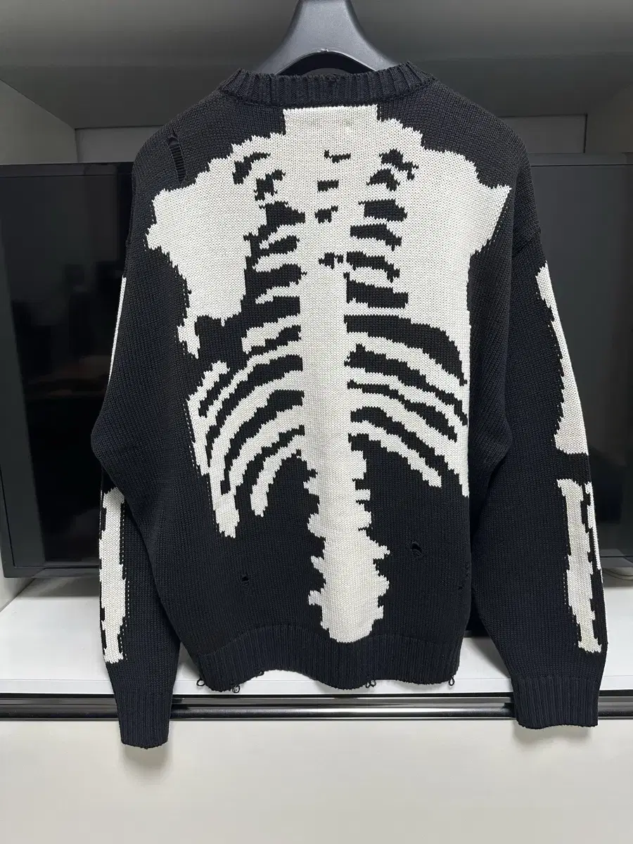 Capital Cotton Bone Sweater (Capital Bone Knit)