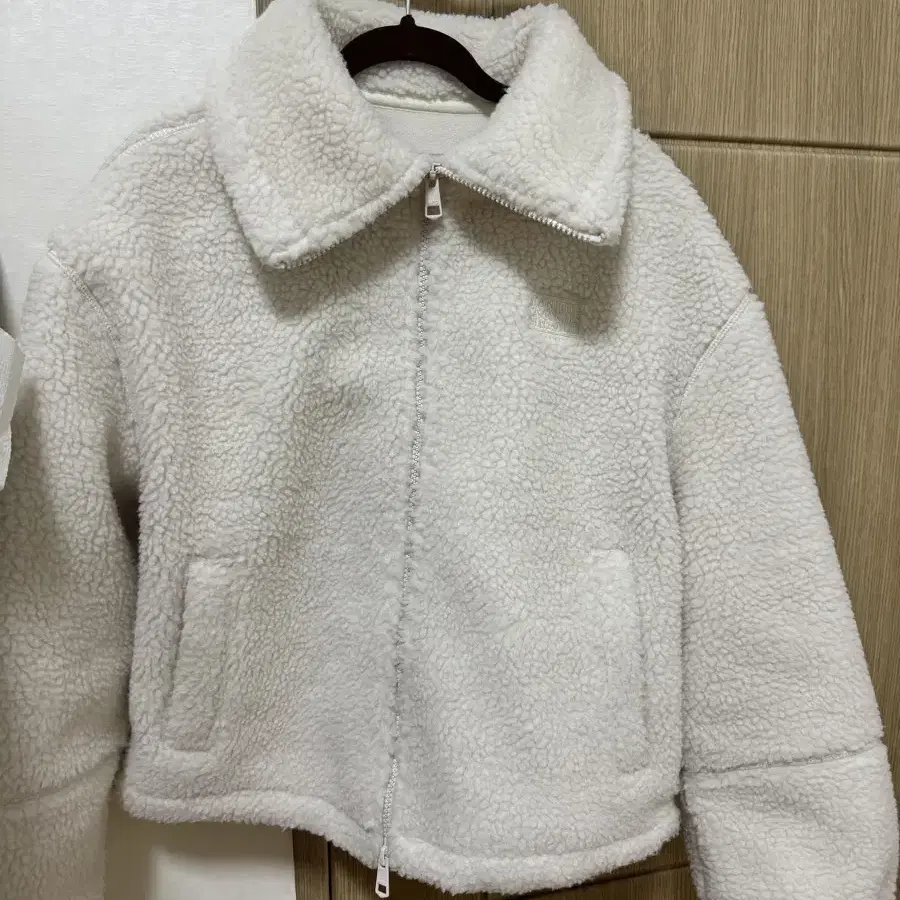 마리떼 프랑소와 저버 W FLEECE COLLAR JACKET ivory