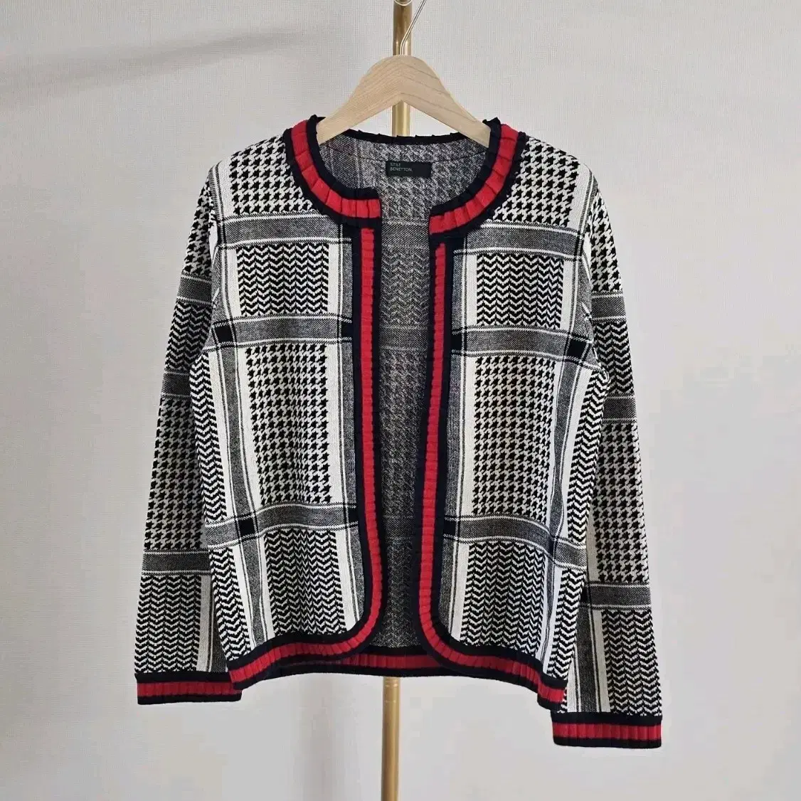 F) Benetton Women's Tweed Houndstooth Check Jacket-like Knit Cardigan