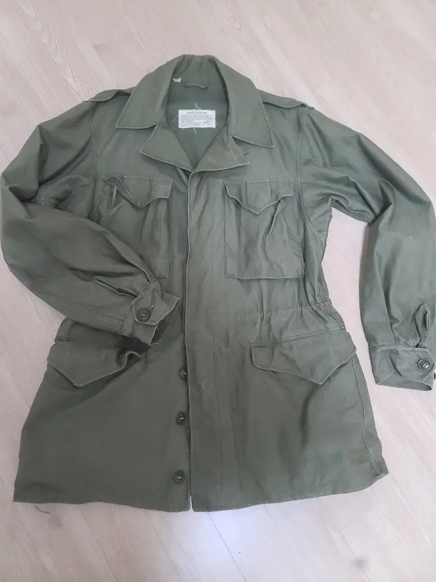 Original US Army M43 Field Jacket 36L sells