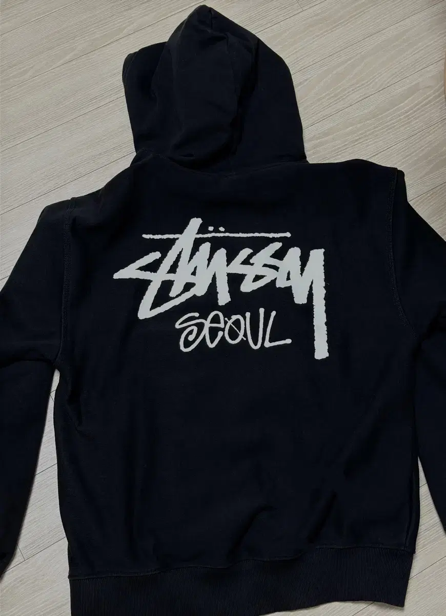 [L] Stussy Seoul Hoodie