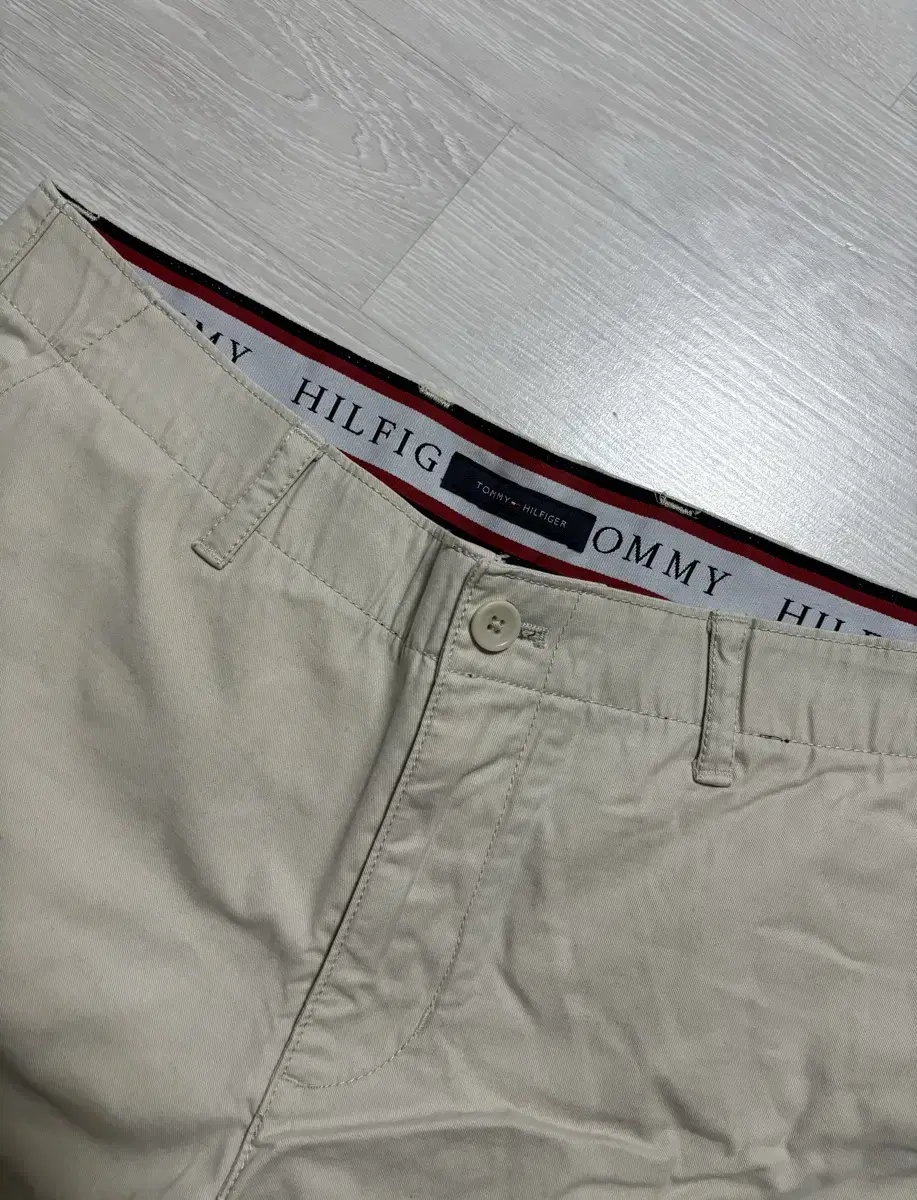 Tommy Hilfiger Vahn 33