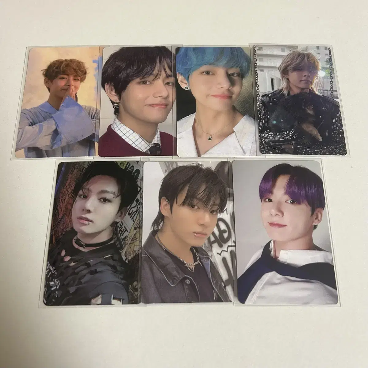 Bangtan v kim taehyung jeon jungkook jungkook photocard sell wts bulk Individual available