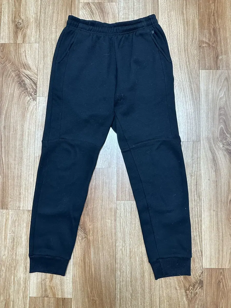 L) Pianer Jogger Pants Black