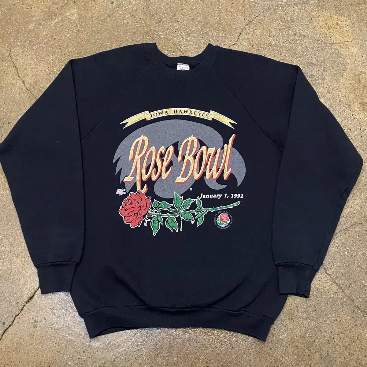 90s Made in USA Vintage Fruit of the Loom Rose Bowl Top